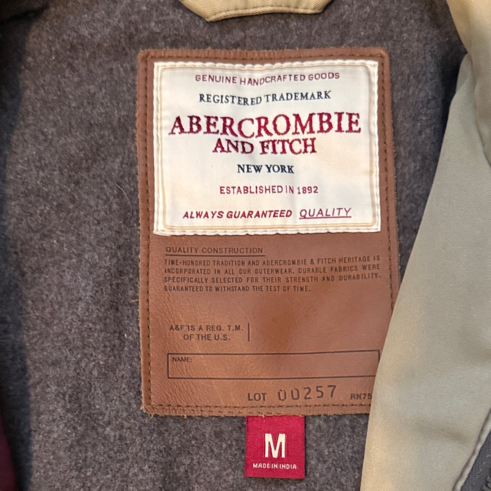 Abercrombie & Fitch Men's Beige Jacket - Picture 2 of 8